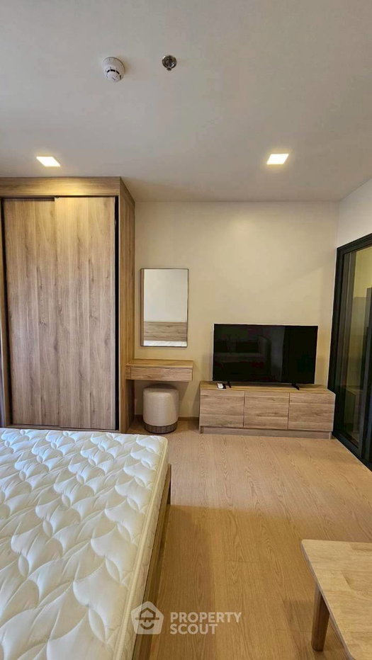 picture 1-BR Condo at The Base Urban Rama9 near MRT Phra Ram 9 (ID 2965254) - 3/8