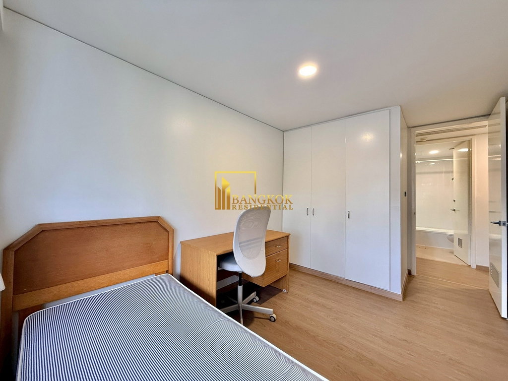 รูป Modern 3 Bedroom Apartment For Rent in Sathorn Area - BR21052AP - รูปที่ 22/38