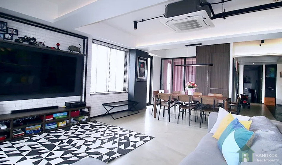 รูป ขายคอนโดรีโนเวทใหม่ 2 ห้องนอน  l   (ไอคอน 1 ทองหล่อ) - รูปที่ 2/15