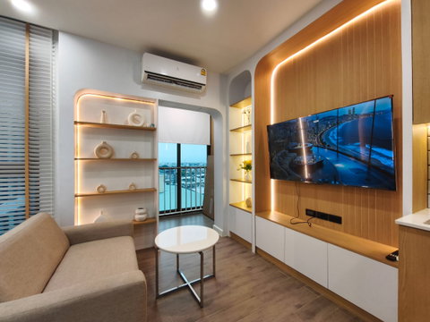 For rent, IDEO Mix Sukhumvit 103, new built-in, Muji Style room, next to BTS Udomsuk 0 meters.