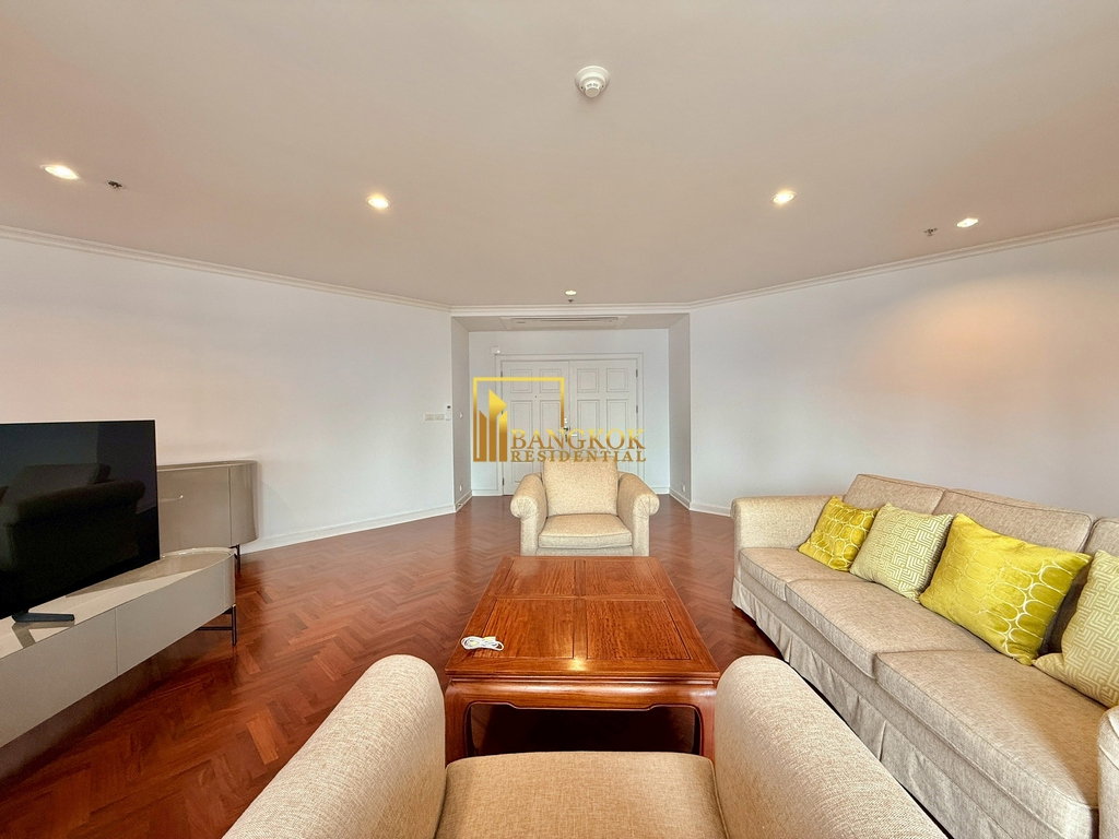 รูป   Ruamsuk Condominium | Modernized 3 Bed Condo in For Rent - BR60581CD - รูปที่ 3/46