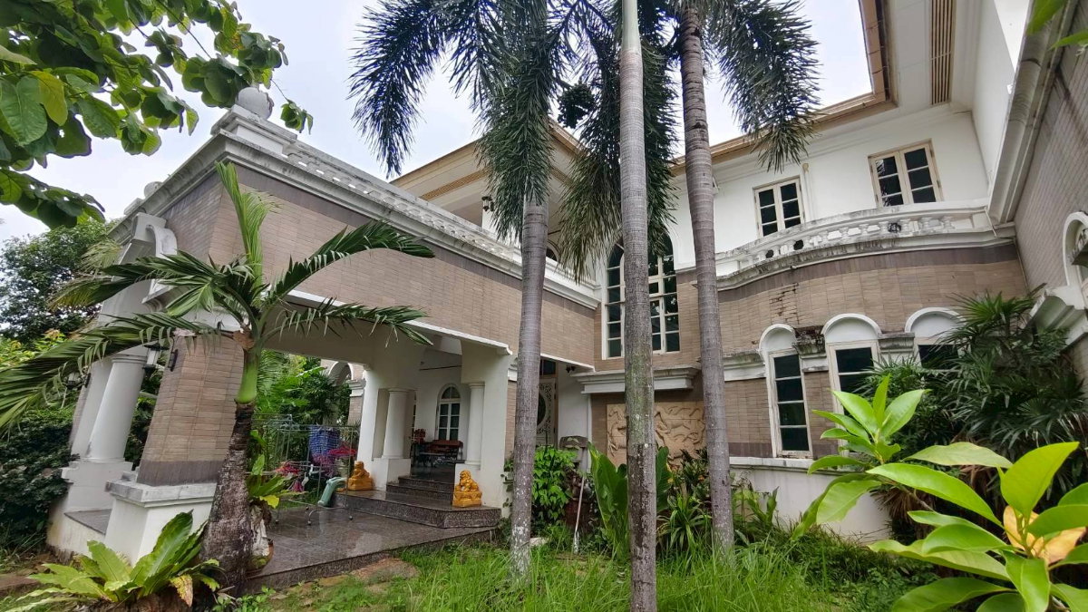 รูป บ้านเดี่ยวหรู 2 ชั้น ลัดดาวัลย์ 🌿 Land 252.9 ตร.ว.  - รูปที่ 4/13