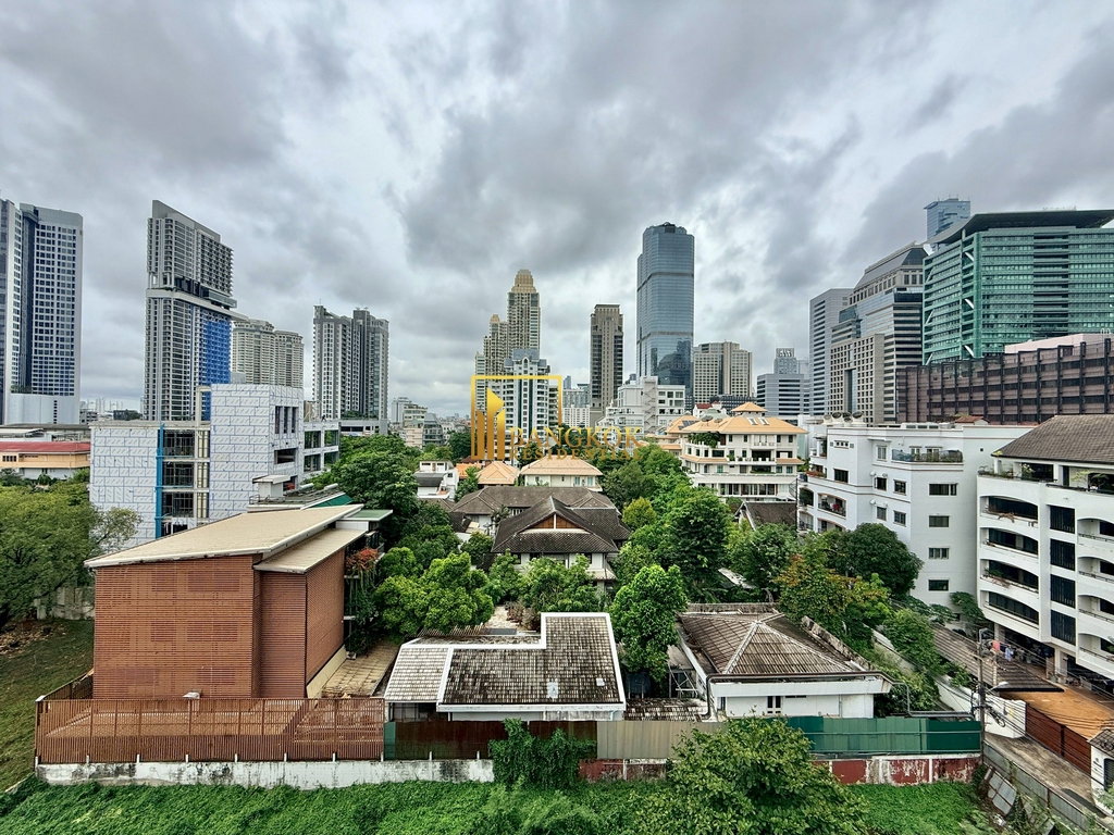 รูป Large 4 Bedroom Penthouse Apartment For Rent in Sathorn - BR0715AP - รูปที่ 34/45