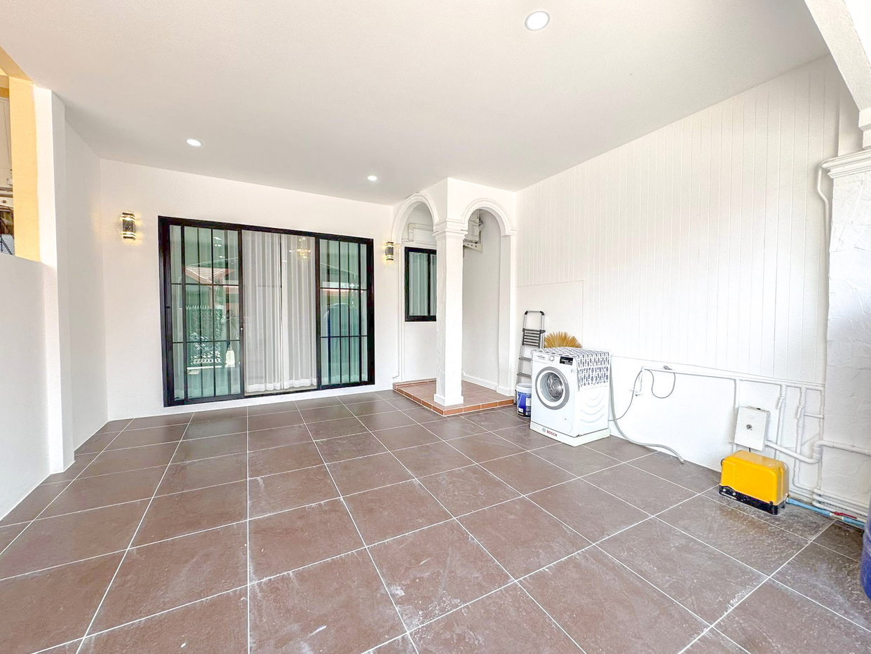 รูป Renovated Townhouse for Sale East Pattaya - รูปที่ 9/9