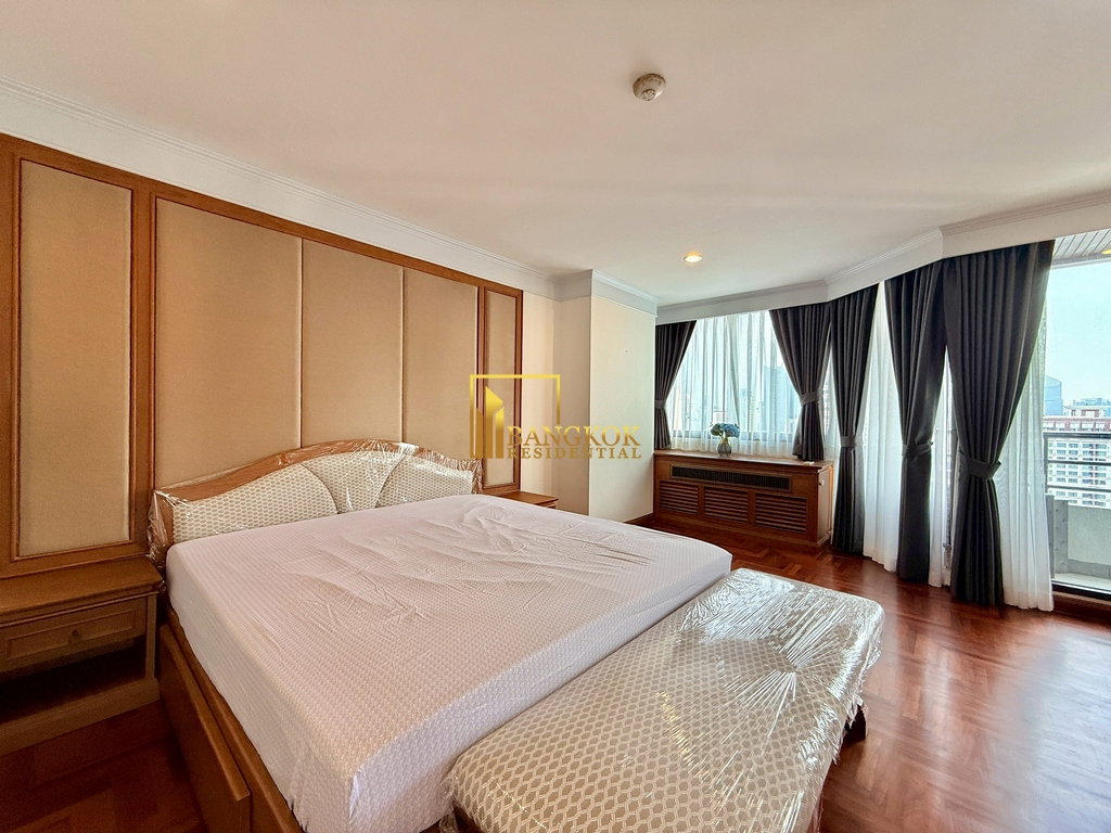 picture Lake Avenue | Spacious 2 Bedroom Condo For Rent in Asoke - BR14724CD - 11/30