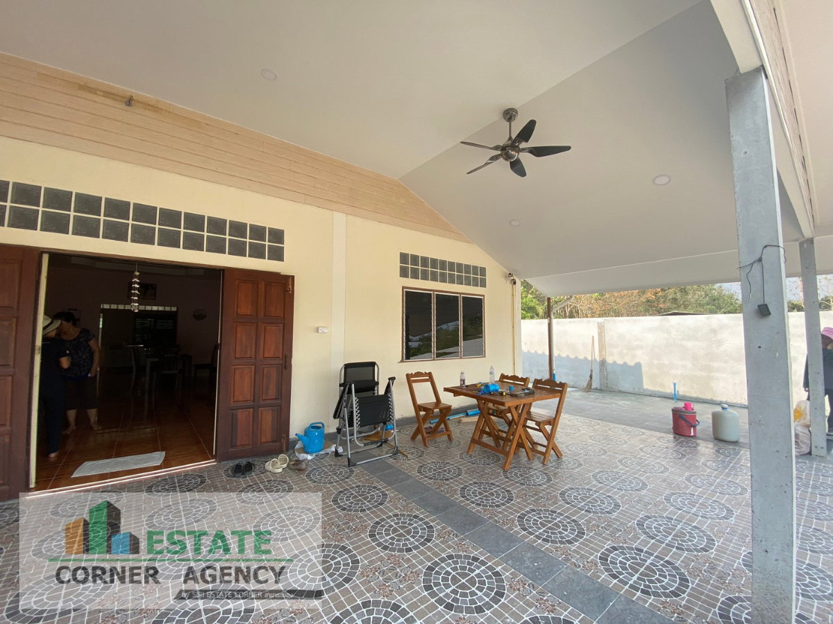 picture Single house ready to move in, spacious area, peaceful atmosphere  - 4/12