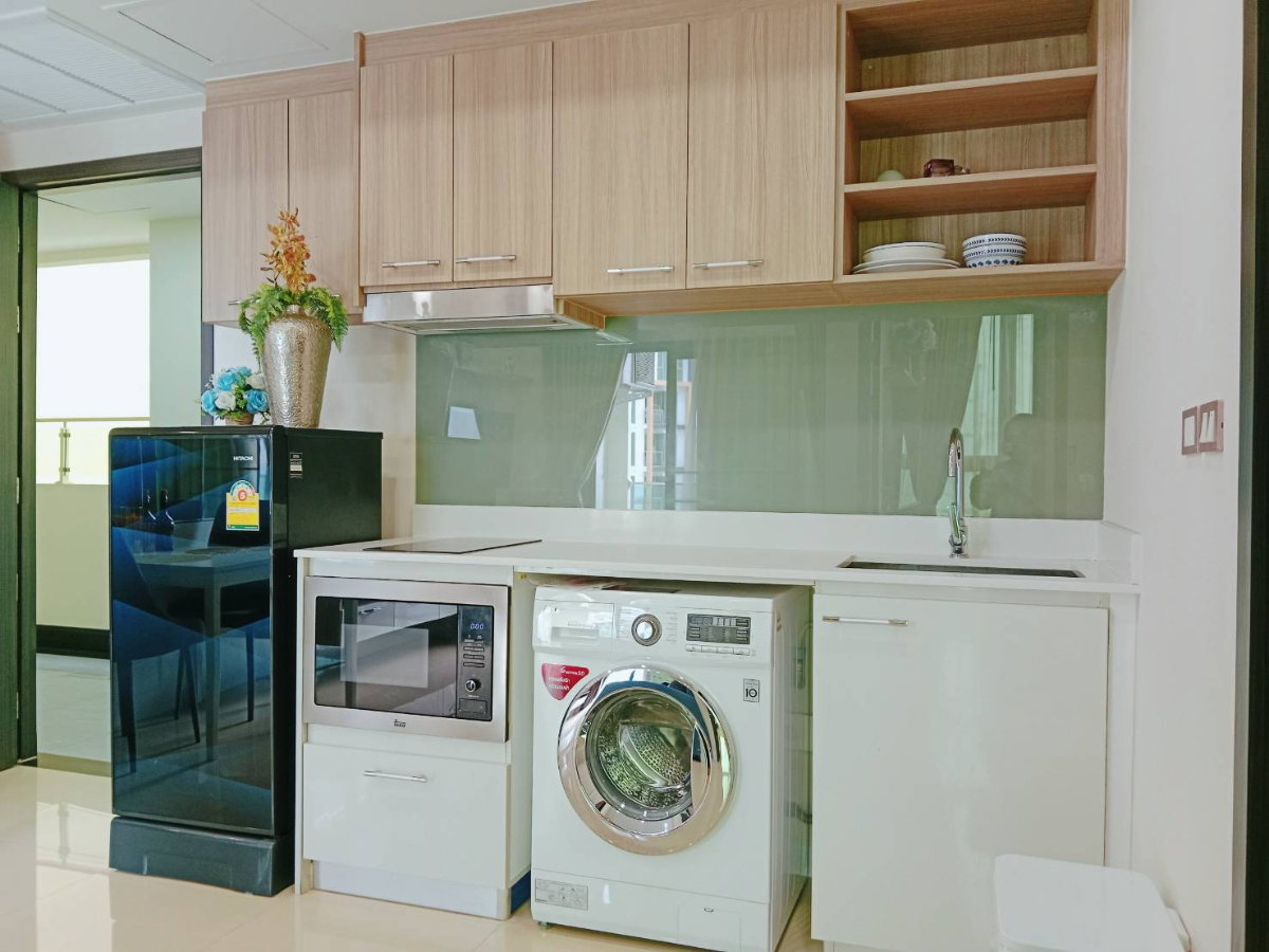รูป Accept short term lease ดุสิต แกรนด์ คอนโด วิว ตรงข้ามทะเลจอมเทียน พร้อมอยู่ ห้องชั้นสูง วิวดี เงียบ โทร 089-6620022 - รูปที่ 10/16