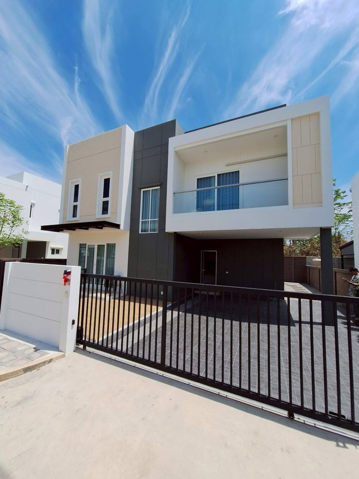 รูป R-095 🏡 บ้านเช่าเชียงใหม่สุดหรู | Palm Ville ข่วงสิงห์ อบอุ่นน่าอยู่ ✨ พร้อมเข้าอยู่ บรรยากาศดี เป็นส่วนตัว - รูปที่ 2/30