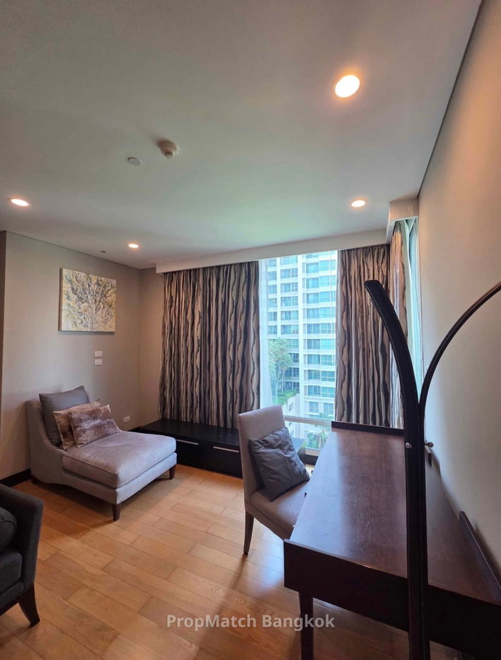 รูป PM038105 ✨Flash Deal ✨ The Park Chidlom (3Bed 4Bath 258 SQM.) พร้อมอยู่ ! เพียง 180,000 บาทต่อเดือน Tel.0981315848 @propmatch - รูปที่ 1/8