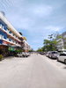 listing thumbnail image 9