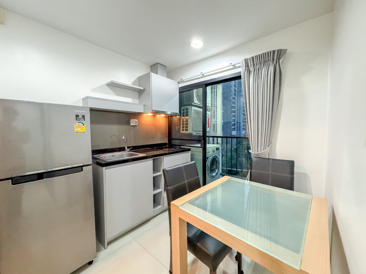 รูป 🔥ให้เช่า Low-riseพร้อมอยู่🔥Zenith Place Sukhumvit 42 1ห้องนอน 30sqm ชั้น6 ห้องพร้อมอยู่ Fully Furnished ทำเลดีใกล้ BTSทองหล่อ/เอกมัย - รูปที่ 4/22