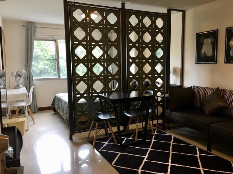 Condo One Thonglor - Studio 35sqm. BTS Thonglor 5mins walk/ Available Now