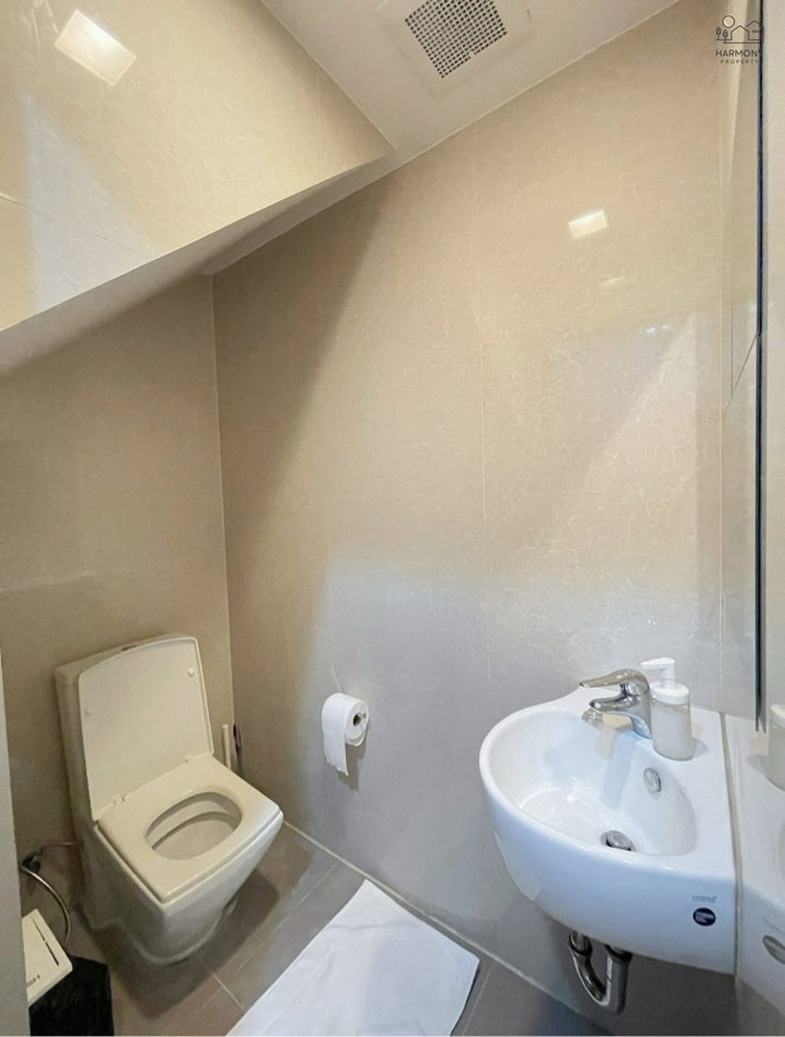 picture A rare condo , feel like home with field  - 10/20