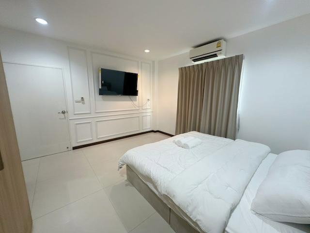 รูป MHR150 บ้านเดี่ยวซื่อตรง บางบัวทอง 340 เฟอร์ฯ ใหม่ทั้งหลัง มีเรือนรับรองแยก เหมาะทำ Home Office! - รูปที่ 9/10