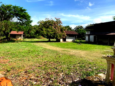 ที่ดิน แพร่ :  ขายที่ดินพร้อมบ้านใกล้ ม.แม่โจ้-แพร่ 4 ไรไร่กว่า หน้ากว้างมาก
