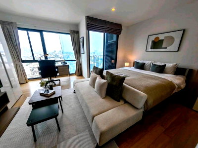 Condos for sale  Ari : S060023 Noble Reflex