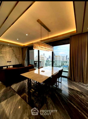 Condos for rent : 2-BR Condo at Vittorio Sukhumvit 39 near BTS Phrom Phong (ID 2965576)