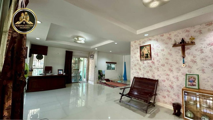 picture Urgent sale! Mangmee Srisuk Village, corner unit, Sriracha District, Chonburi Province. - 9/9