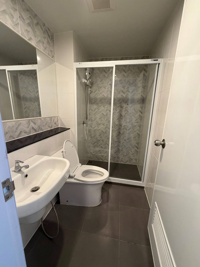 picture Line ID: Smile-easy For rent Regent home bangna  - 4/8