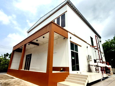 เช่าโรงงาน สนามบินสุวรรณภูมิ : ให้ เช่า โรงงานผลิตเครื่องสำอาง สภาพใหม่มาก 500 ตรม ลาดกระบัง ต่อยอดสำหรับทำ GMP และยื่นอยได้เลย