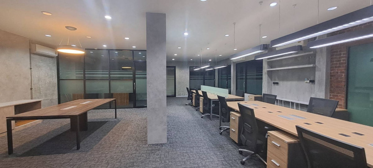 รูป ให้เช่า Stand Alone Home office (นาคนิวาส 12) ตกแต่งสวยพร้อมเข้าอยู่ค่ะ - รูปที่ 20/37