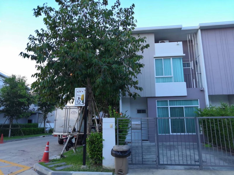 ขายทาวน์โฮม : ✅ ขายทาวน์โฮม 2 ชั้น หลังมุม ติด รร.สวนกุหลาบ ธนบุรี ✅ Citysense Rama 2-Thakham -  ซิตี้เซนส์ พระราม 2-ท่าข้าม