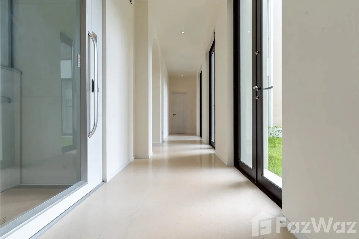 picture 🏡✨ Luxury Lake View Pool Villa | La Devina by Boat Pattana 6428053 - 5/37