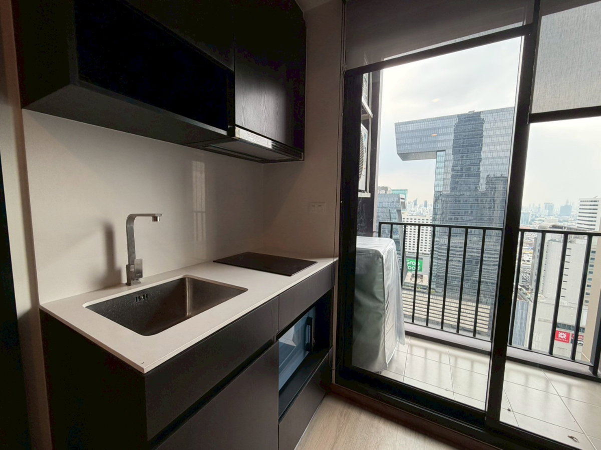 รูป ให้เช่า Nue District R9 ขนาด 30 ตรม. 1 นอน ตึกหน้า ชั้นสูง พร้อมอยู่ นัดดูห้องที่ 0993529495 - รูปที่ 7/10