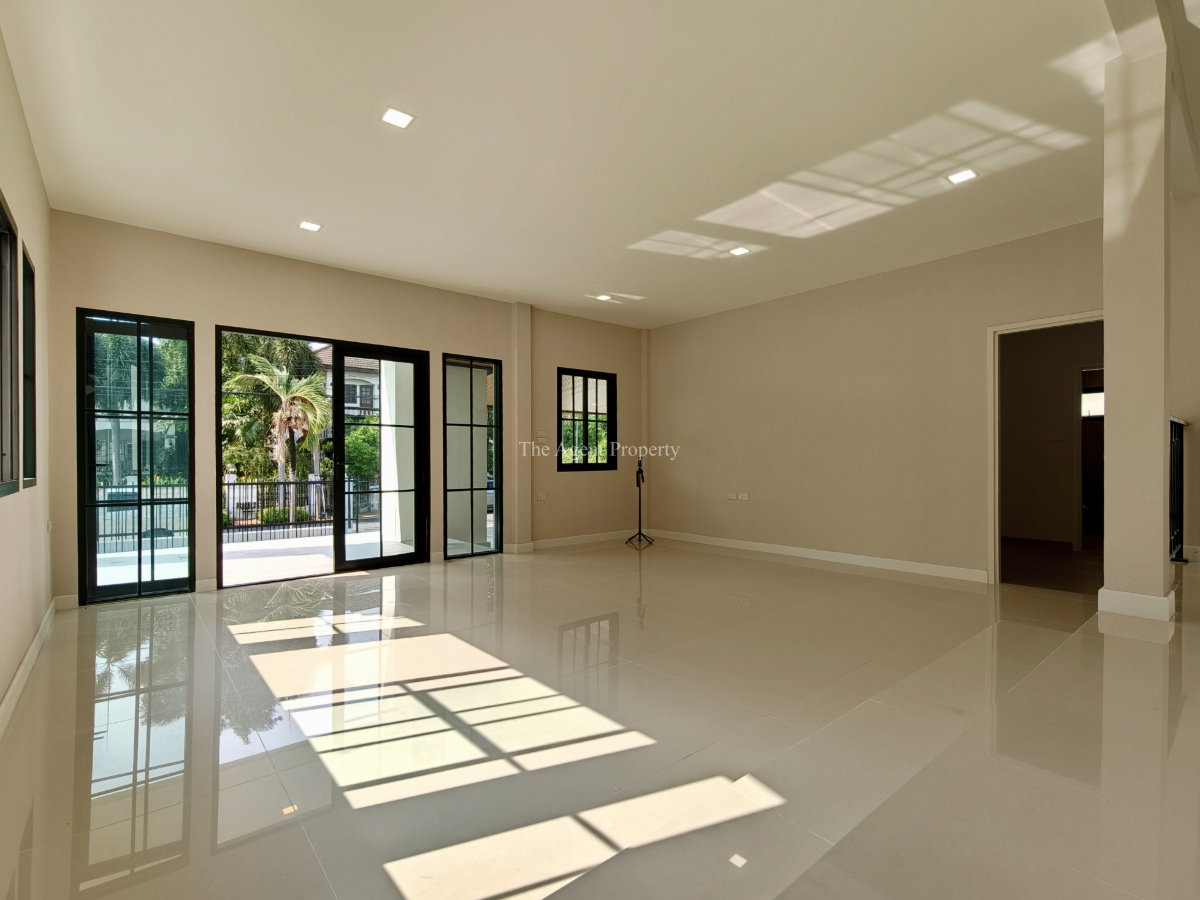 รูป ขายบ้านรีโนเวทใหม่ ลดาวัลย์ ปิ่นเกล้า-บรมราชชนนี หลังริม เนื้อที่ 117 ตร.ว. 4 นอน 4 น้ำ ลดทันที 3 ล้าน เหลือ 9.9 ล้าน - รูปที่ 10/55