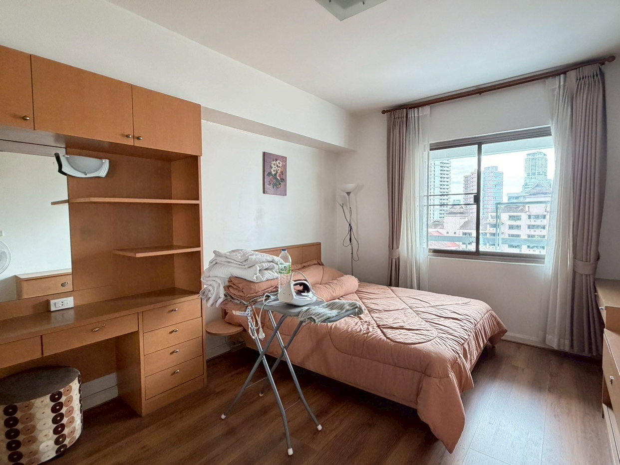 รูป LTH13725 – Condo for Rent | Royal Castle Sukhumvit 39 | 140 sqm | 3 Beds 2 Baths | Near BTS Phrom Phong | 55K/Month | คอนโดให้เช่า รอยัลคาสเซิล สุขุมวิท 39 - รูปที่ 5/14