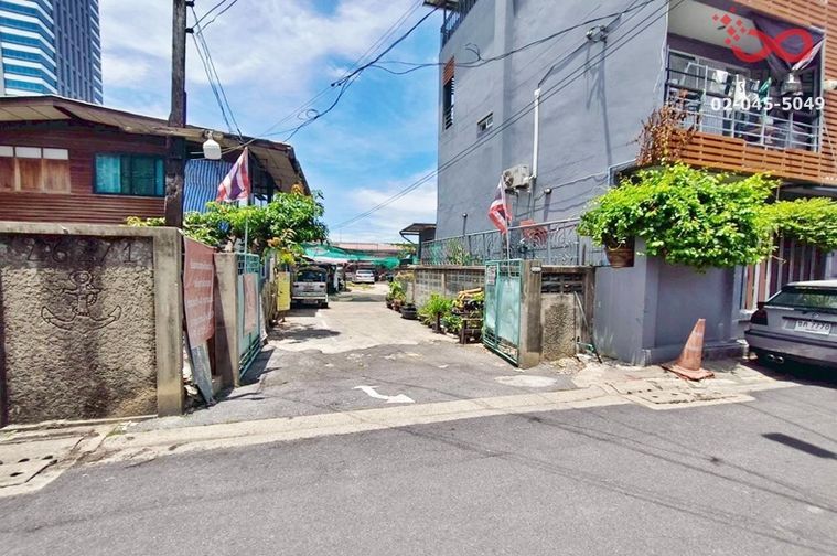 Land for sale, 114 sq wah, Phaya Thai