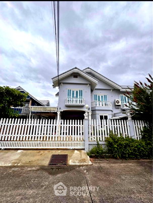 Houses for rent Bangkok : 4-BR House close to Lasalle (ID 2965354)