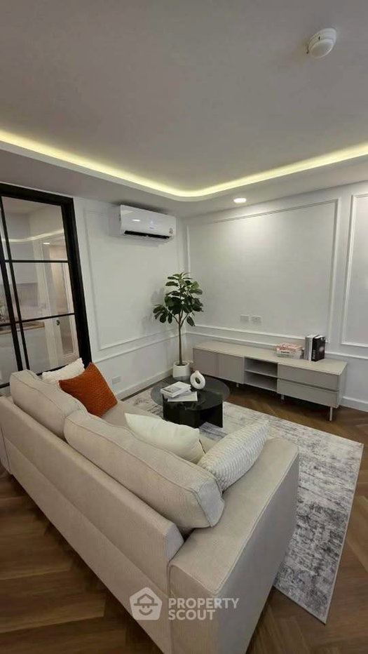 picture 2-BR Condo at Grand Park Town Condominium in Wang Thonglang (ID 2964707) - 6/18