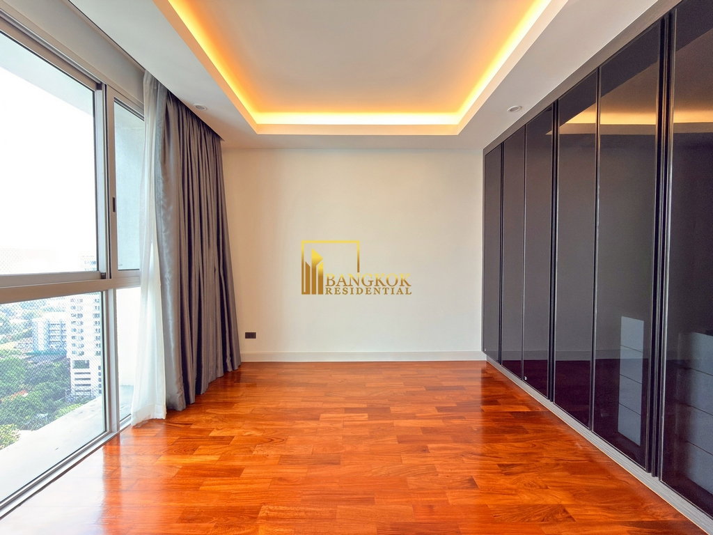 picture La Cascade | Spacious 4 Bedroom Condo For Rent in Ekkamai - BR17071CD - 17/42