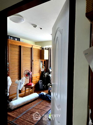 Condos for sale : 2-BR River Heaven Chareonkrung Condo In Bang Kho Laem (ID 2964964)