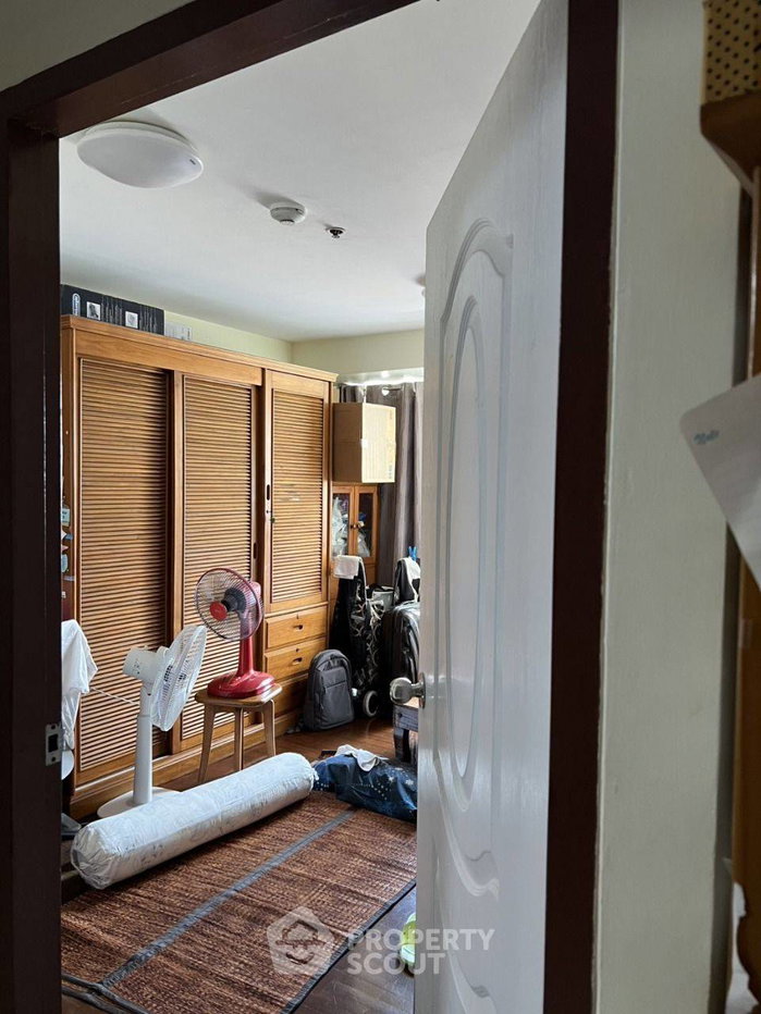 picture 2-BR Condo at River Heaven Chareonkrung in Bang Kho Laem (ID 2964964) - 1/6