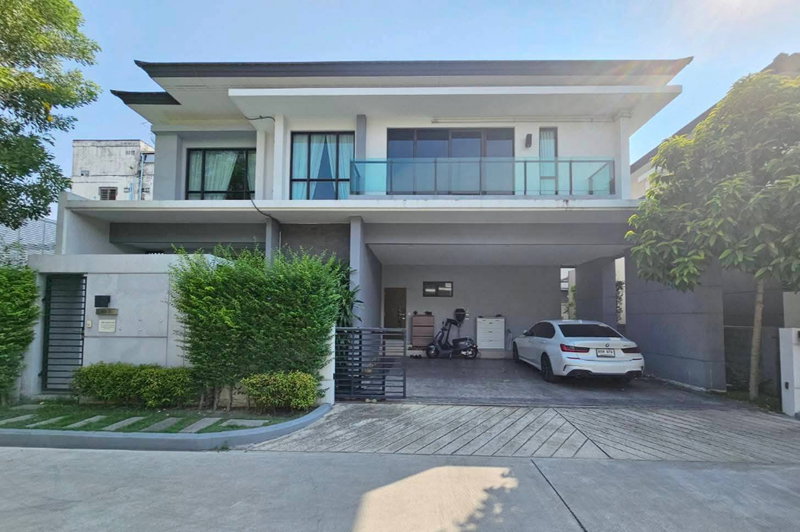 Houses for rent : For Rent : Single House The City Ekkamai Ladprao