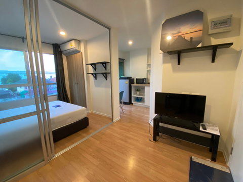 BTS On Nut 4.6 km. Condo Lumpini ville onnut 46 ( Rental ) Price  8,000 Baht