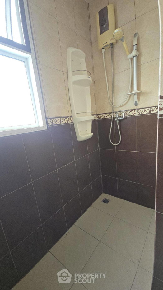 picture 4-BR Townhouse in Hua Mak (ID 1595971) - 11/17