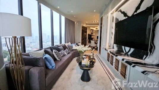 Luxury 2-Bedroom Corner Residence with Stunning Chao Phraya 6415944