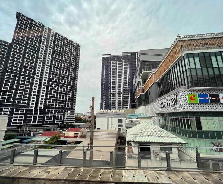 รูป S110 ให้เช่าคอนโด The Tree Interchange (เดอะ ทรี อินเตอร์เชนจ์)ติดแนว รถไฟฟ้า ทำเลเดินทางสะดวกทุกเส้นทาง เฟอร์นิเจอร์ และ เครื่องใช้ไฟฟ้า ครบ - รูปที่ 9/10