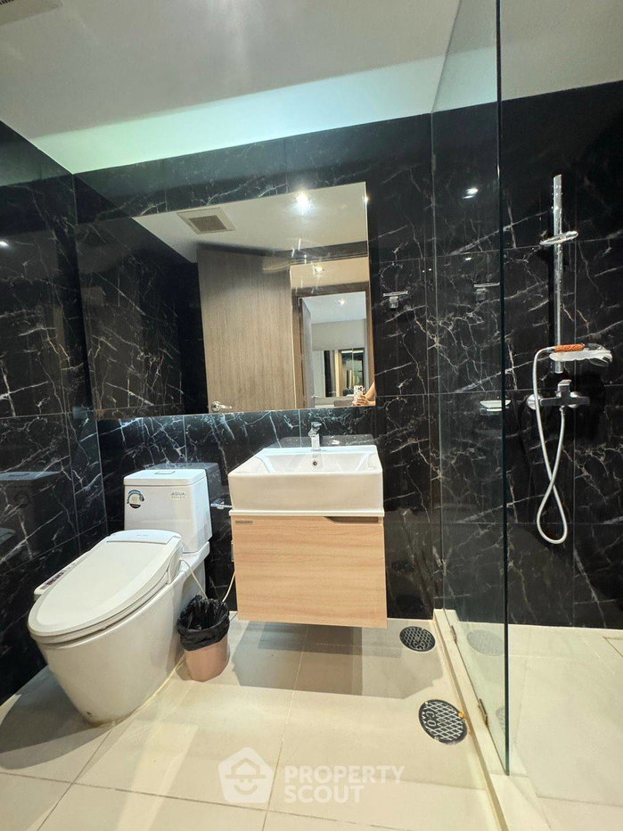 picture 2-BR Condo at Altitude Define near MRT Sam Yan (ID 2964593) - 10/10