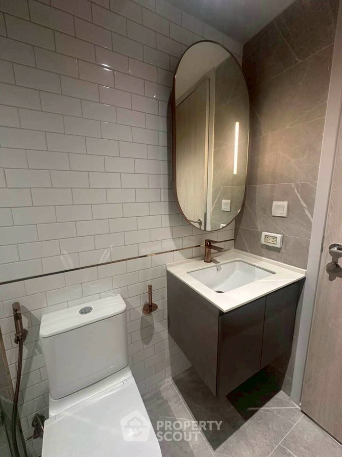picture 2-BR Condo at Chapter Thonglor 25 close to Thong Lo (ID 2359443) - 10/18