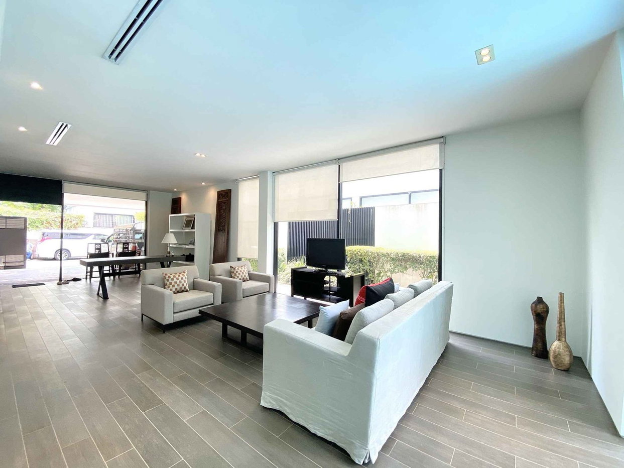 รูป LTHC15591 – Luxury House for Rent Thonglor | Spacious Private Residence | Near BTS Thonglor | 180,000 THB | บ้านหรูให้เช่า ทองหล่อ พื้นที่กว้าง ใกล้ BTS ทองหล่อ - รูปที่ 3/10
