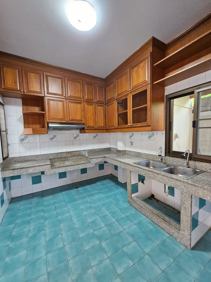 รูป WS7647 🏡✨ ให้เช่า บ้านเดี่ยวหลังใหญ่ ลาดพร้าว 93  ในพื้นที่ 111 ตร.ว. เลี้ยงสัตว์ได้  🐶🐱 เพียง  15.5 ล้านบาท - รูปที่ 7/22