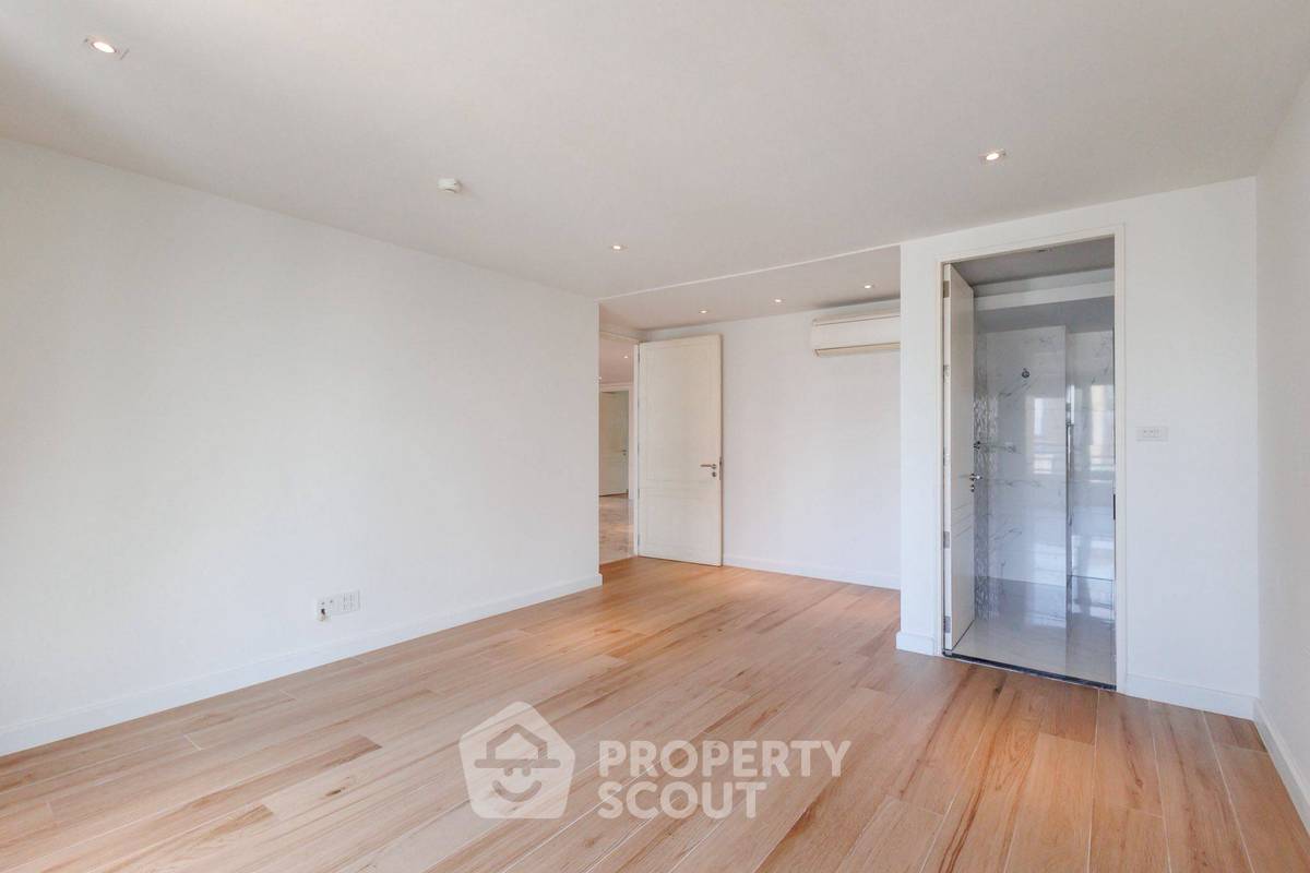 picture 3-BR Condo at Wattana Heights near MRT Sukhumvit (ID 2964433) - 13/21