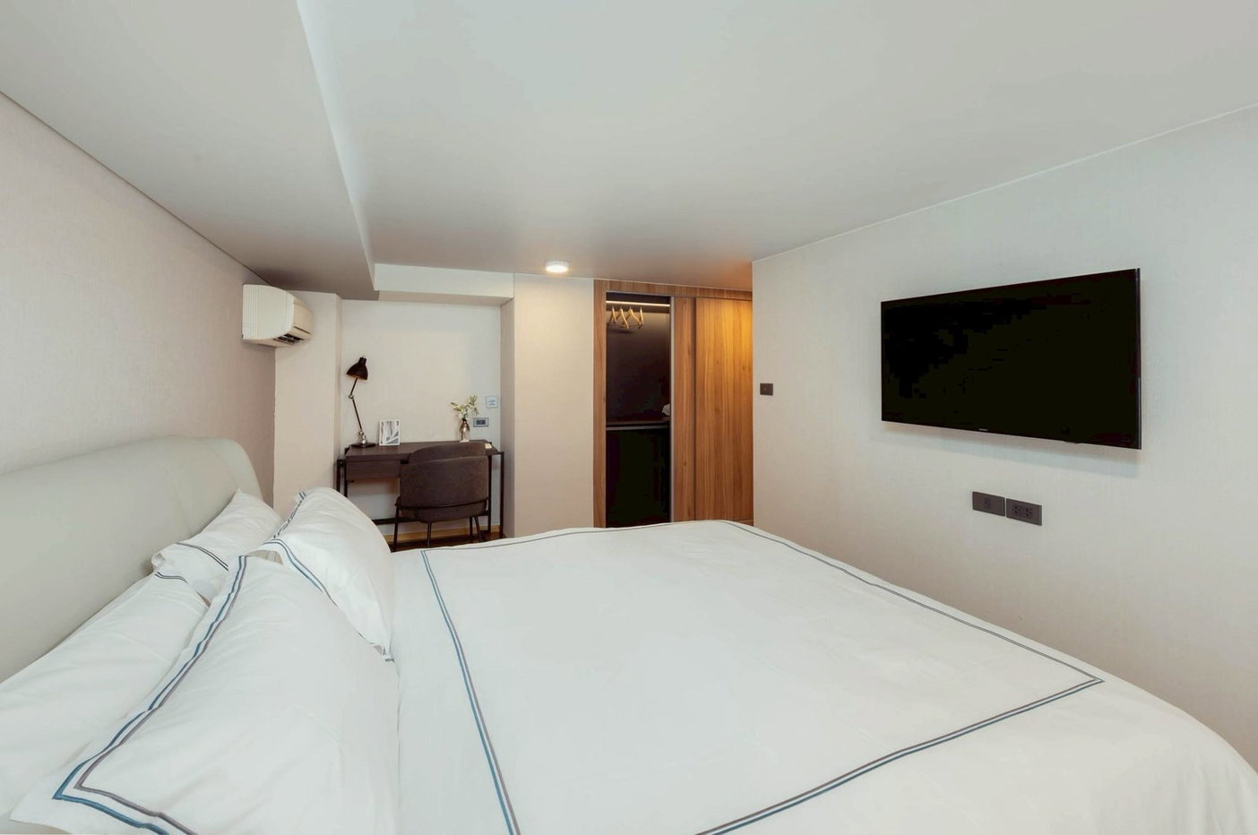 รูป LTH13678 – Condo for Sale | Siamese Exclusive Sukhumvit 31 | 64.44 sqm | 1 Bed 1 Bath | Near BTS Phrom Phong | 10.69 MB | ไซมิส เอกซ์คลูซีฟ สุขุมวิท 31 - รูปที่ 9/9