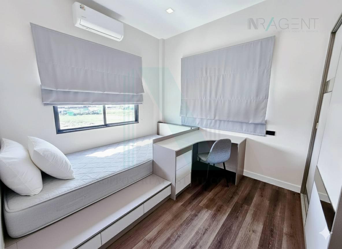รูป ให้เช่าบ้านเดี่ยว 2 ชั้น บางกอก บูเลอวาร์ด บางนา กม.5 4 ห้องนอน 4 ห้องน้ำ - รูปที่ 7/8