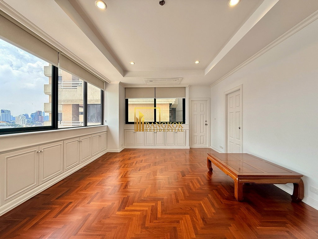 รูป   Ruamsuk Condominium | Modernized 3 Bed Condo in For Rent - BR60581CD - รูปที่ 13/46