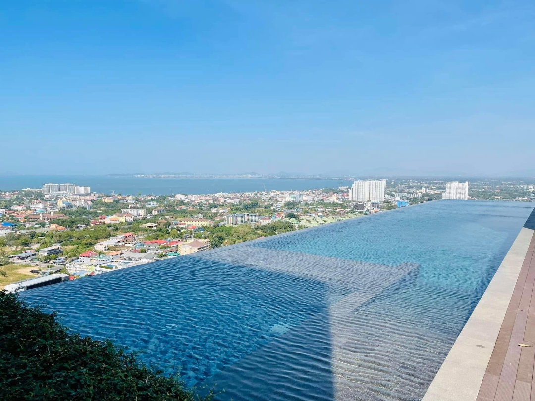 picture Pattaya Posh Condo for yearly rent - 12/16